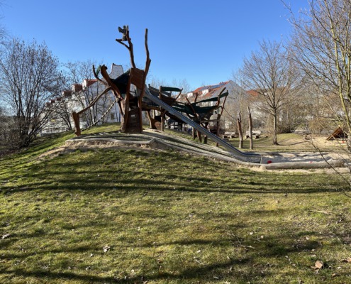 Klettergerüst Spielplatz Golm