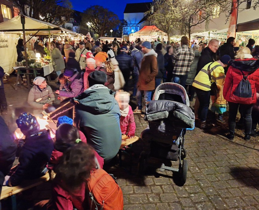 Weihnachtsmarkt-25-b Weihnachtsmakt in Eiche